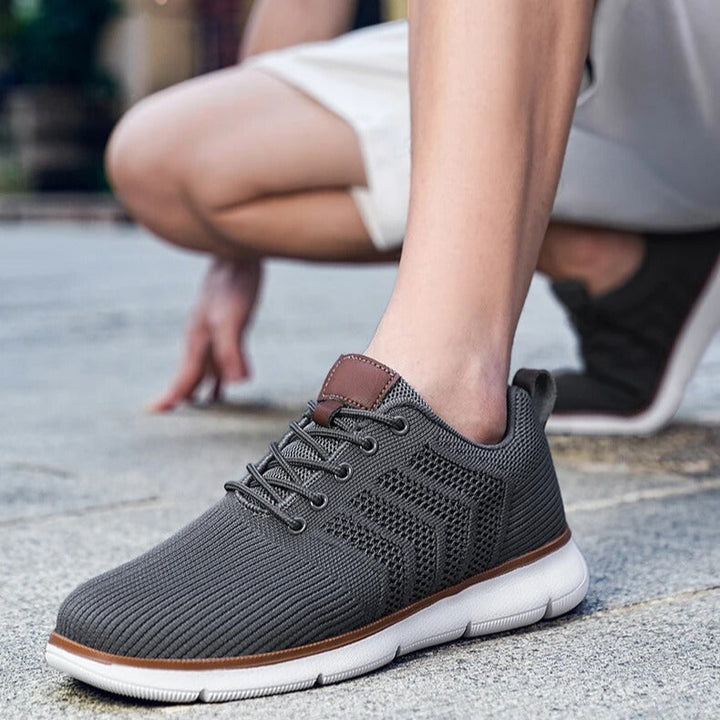 Darius | Męskie Sznurowane Sneakersy o Dzianinowym Wyglądzie z Kontrastową Podeszwą