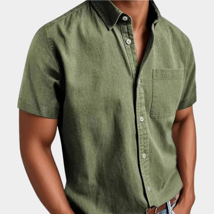 Julian | Men’s Short-Sleeve Shirt with Buttons and a Classic Collar