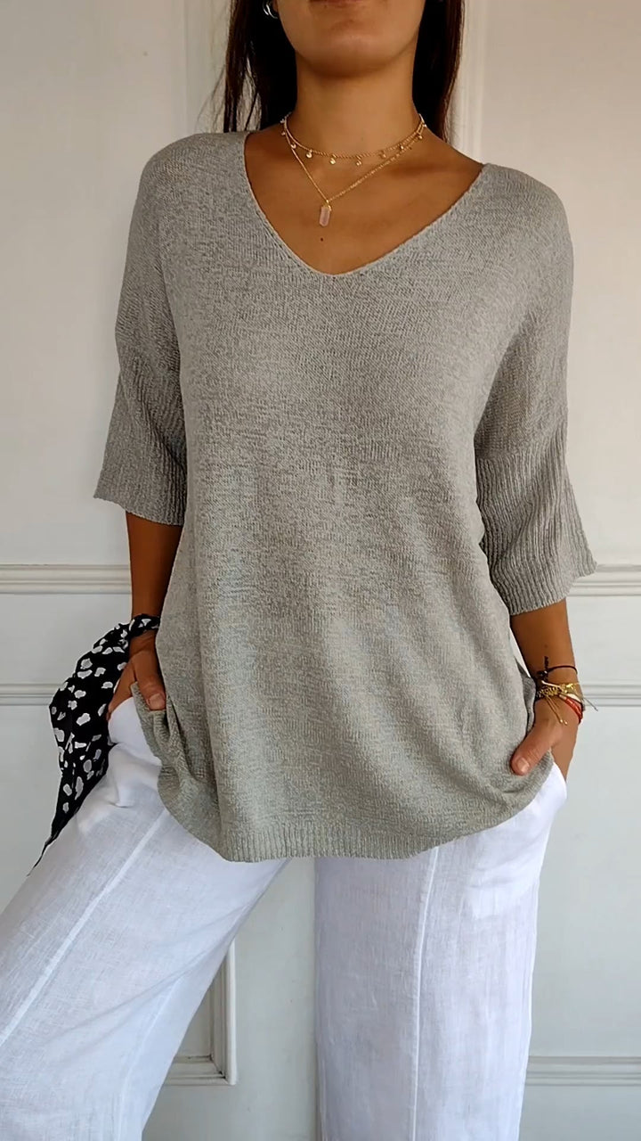 Joanna | Women's Loose-Fit Top with V-Neck and Short Sleeves