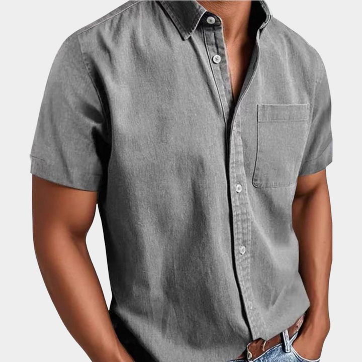 Julian | Men’s Short-Sleeve Shirt with Buttons and a Classic Collar