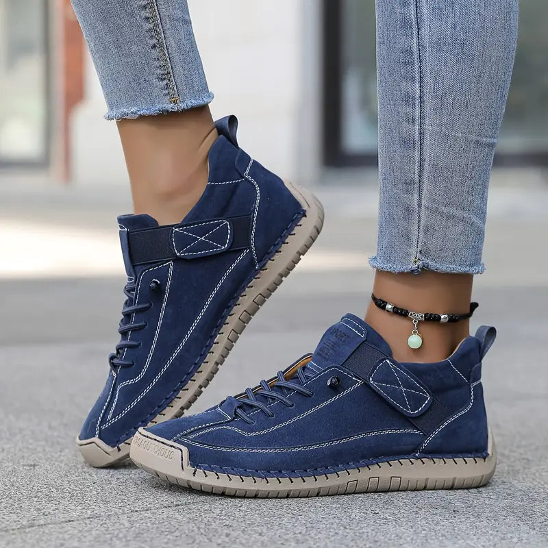 Klaudia | Women's comfortable lace-up sneakers