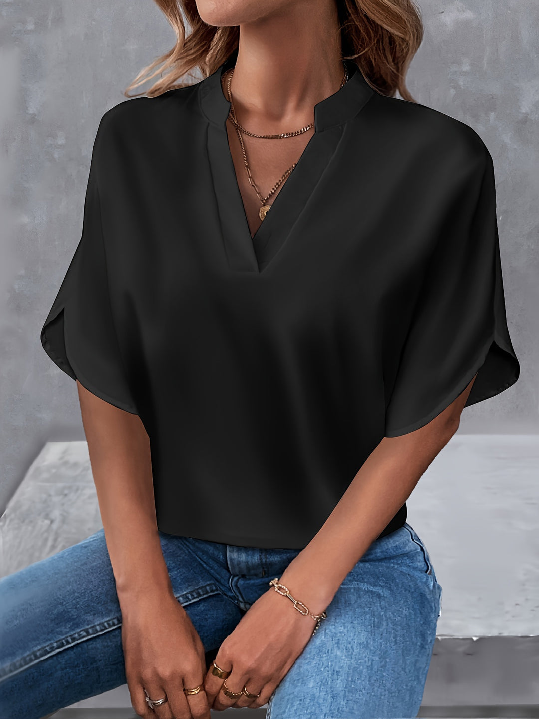 Women's Loose V-Neck Blouse with Short Sleeves | Casual Top