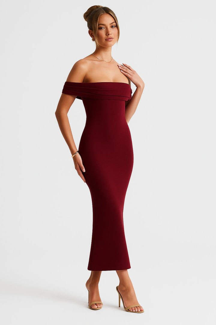 Women's Maxi Dress | Slim Fit Dress with Off-the-Shoulder Design | Fitted Silhouette | Elegant Evening Style