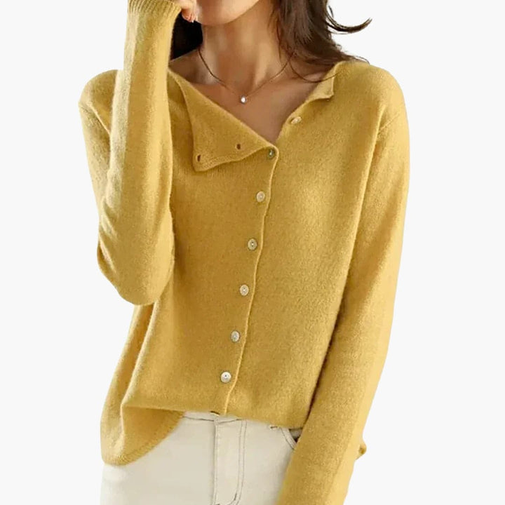 Women's Sweater with Buttons and Round Neckline | Cozy
