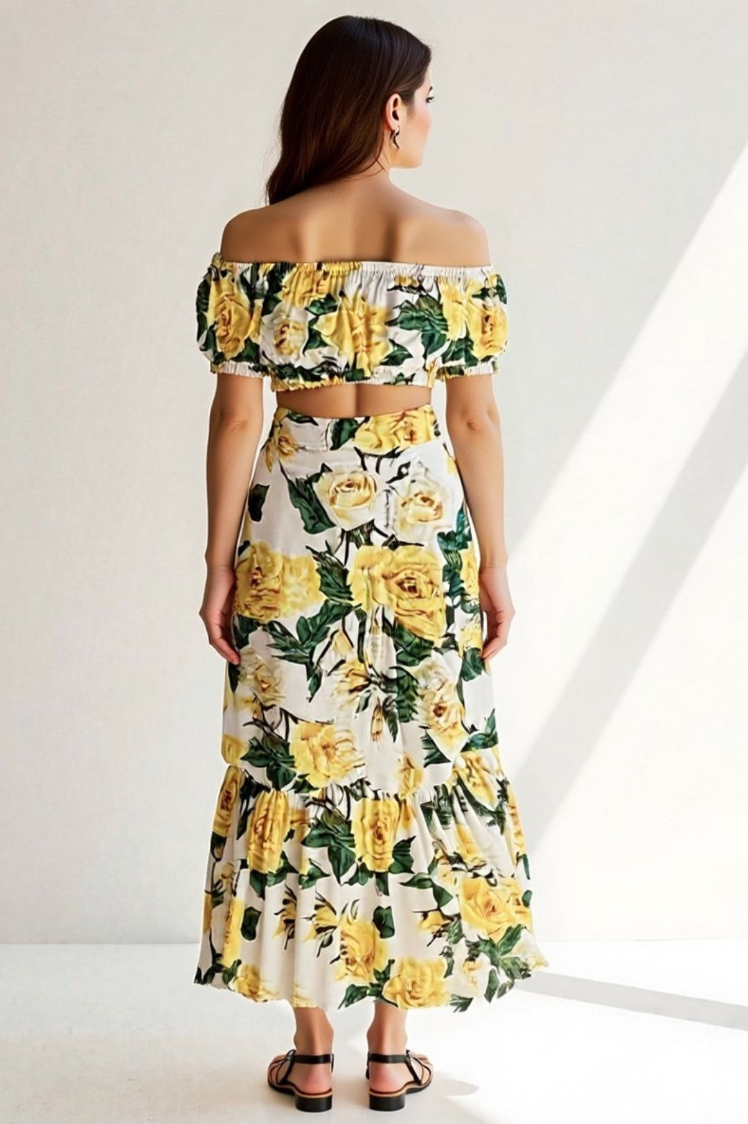 Damski Komplet Dwuczęściowy | Luźny Top Odkrywający Ramiona i Spódnica Midi | Kwiatowy Wzór | Elegancki Styl Letni