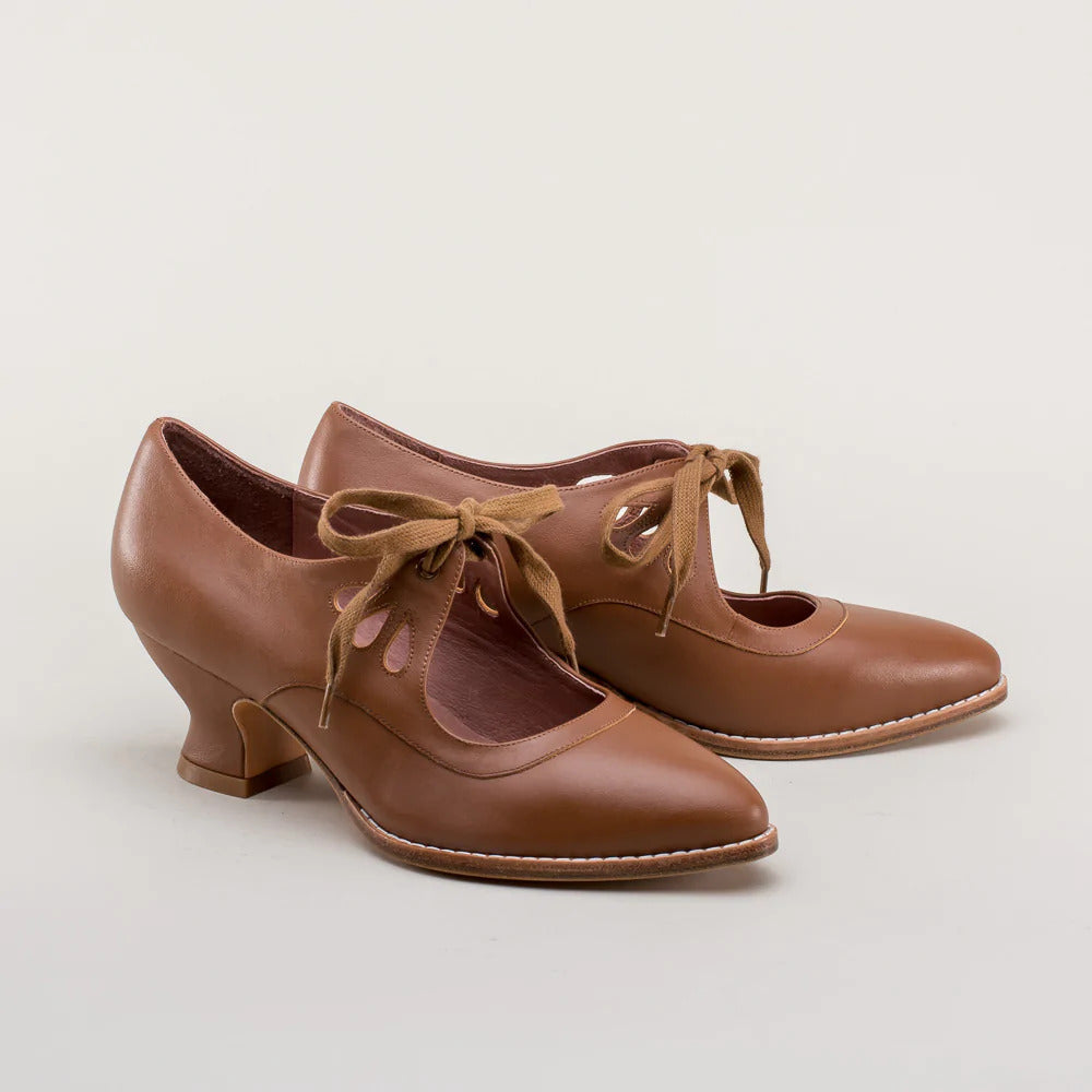 Damskie buty sznurowane na niskim obcasie z okrągłym noskiem | Stylowe 2