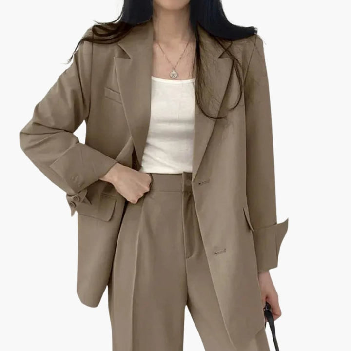 Women's Two-Piece Suit | Classic Blazer and Straight Pants | Timeless Business Look