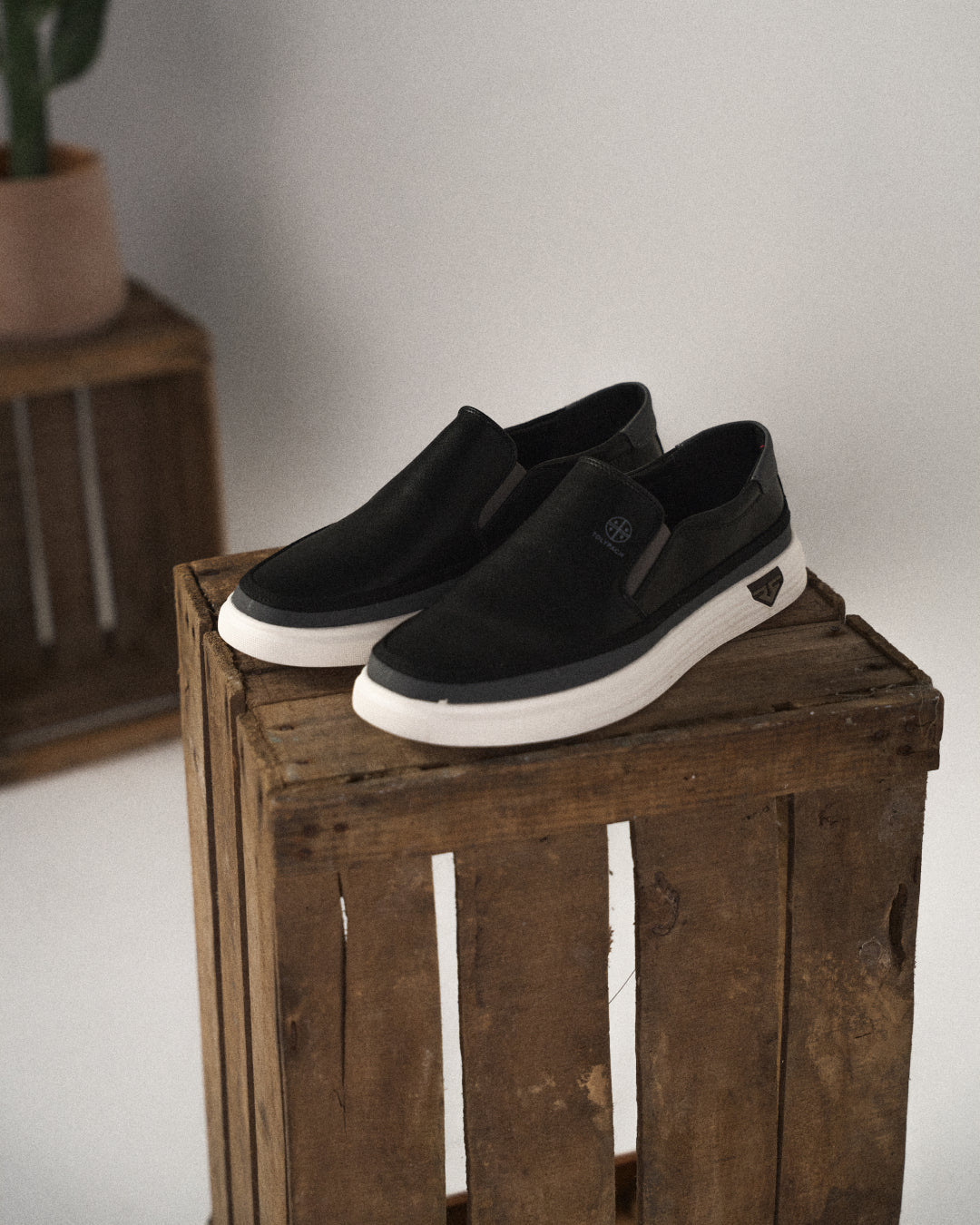 Tristan | Męskie Wsuwane Półbuty Low Top z Kontrastową Podeszwą