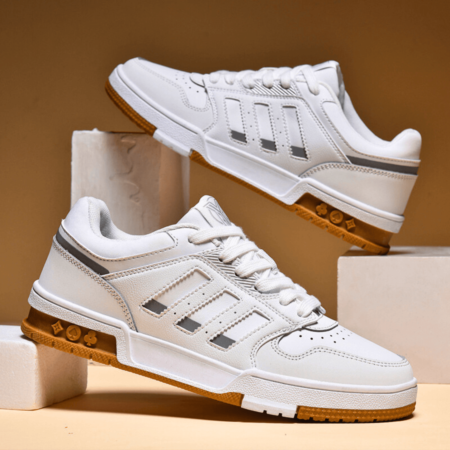 Klasyczne niskie trampki