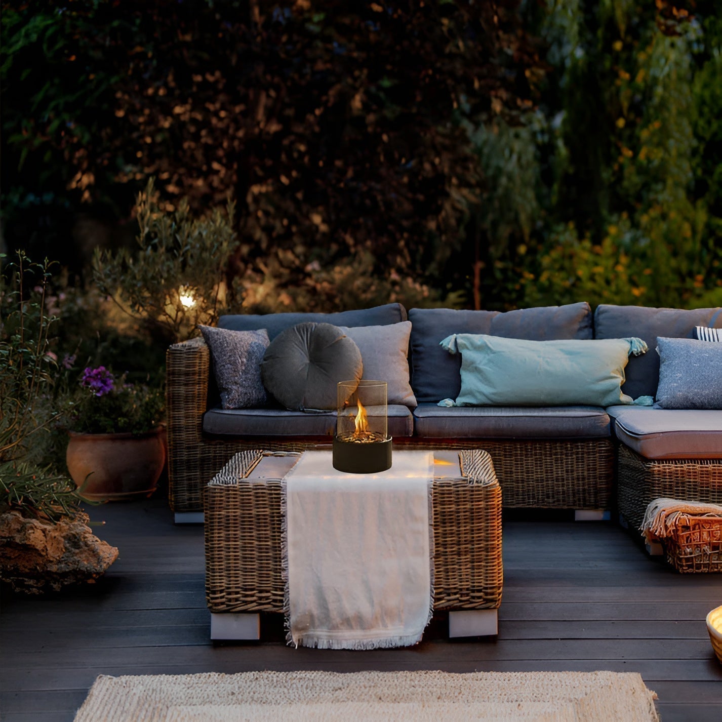 Kominek stołowy ze szklanym cylindrem – Nowoczesna latarnia do wnętrz i na zewnątrz z ozdobnymi kamieniami 6