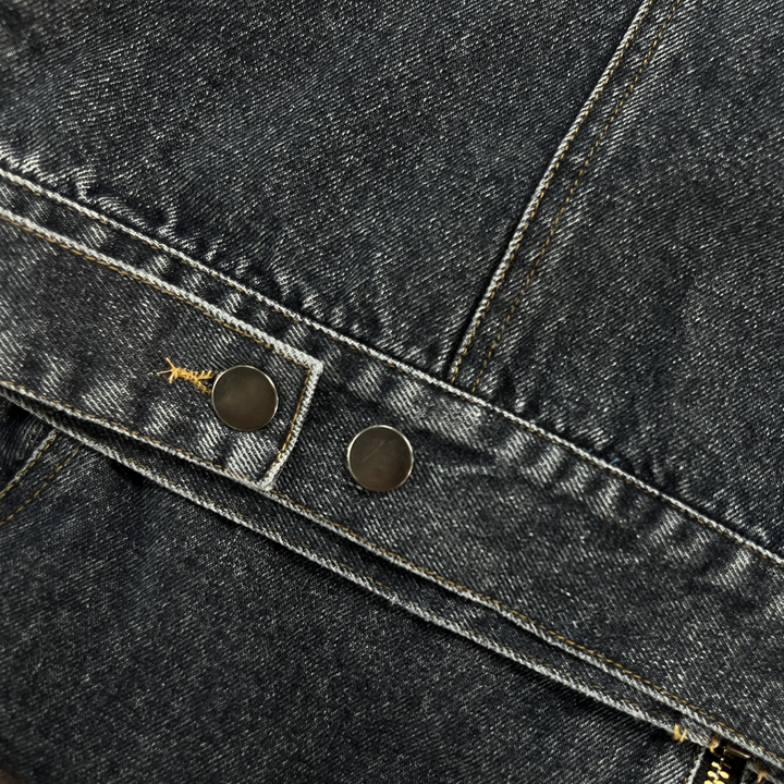 Męska kurtka dżinsowa hadrian w stylu vintage washed z ciemnym denimem i srebrnymi metalowymi guzikami