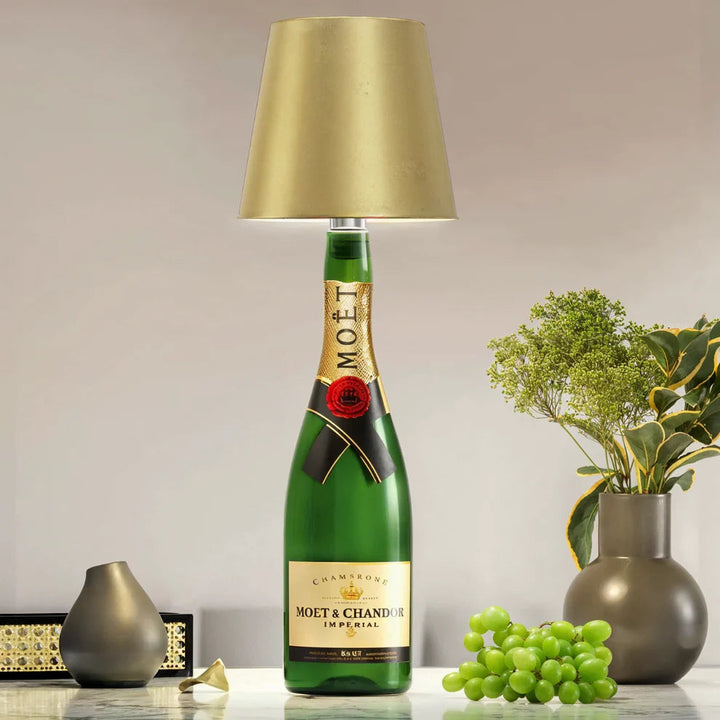 Lampa stołowa BottleGlow – lampa akcentowa w kształcie butelki z abażurem z tkaniny do dekoracji wnętrz 2