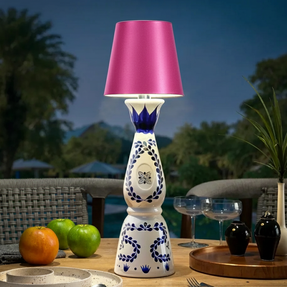 Lampa stołowa BottleGlow – lampa akcentowa w kształcie butelki z abażurem z tkaniny do dekoracji wnętrz 5