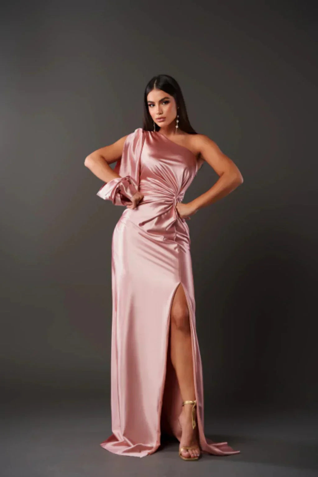 Letnia Sukienka z Falbanami – Zwiewność i Elegancja 12