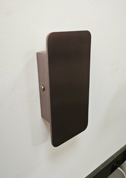 Nowoczesna lampa ścienna LED – minimalistyczna lampa ścienna do wnętrz, do przedpokoju i salonu 3