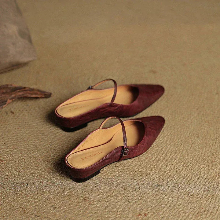 Kirelyn | Damskie Baleriny Slingback ze Szpiczastym Noskiem, Smukłym Paskiem i Niskim Obcasem