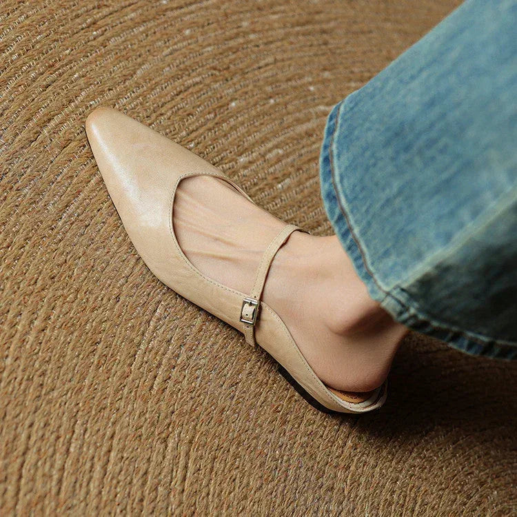 Kirelyn | Damskie Baleriny Slingback ze Szpiczastym Noskiem, Smukłym Paskiem i Niskim Obcasem