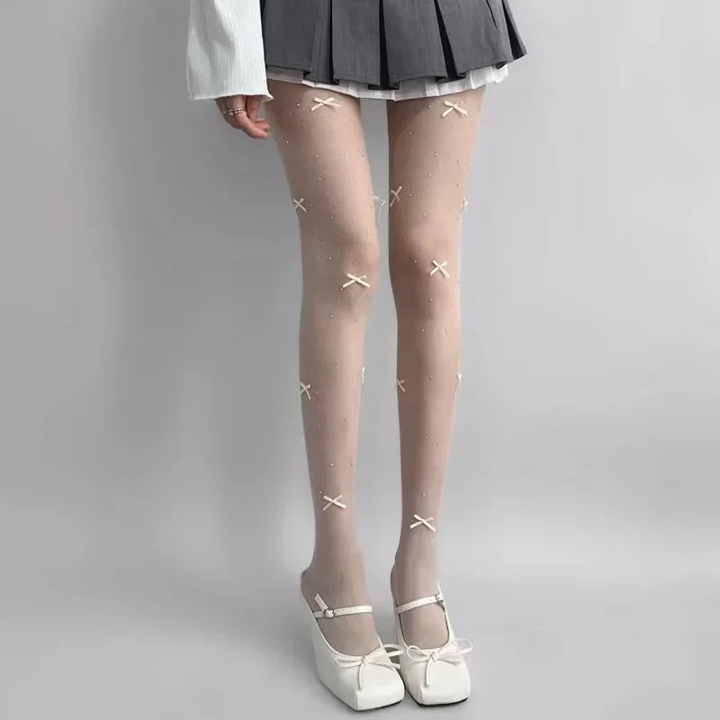 Rajstopy damskie z kokardką – Elegancki design na każdą okazję