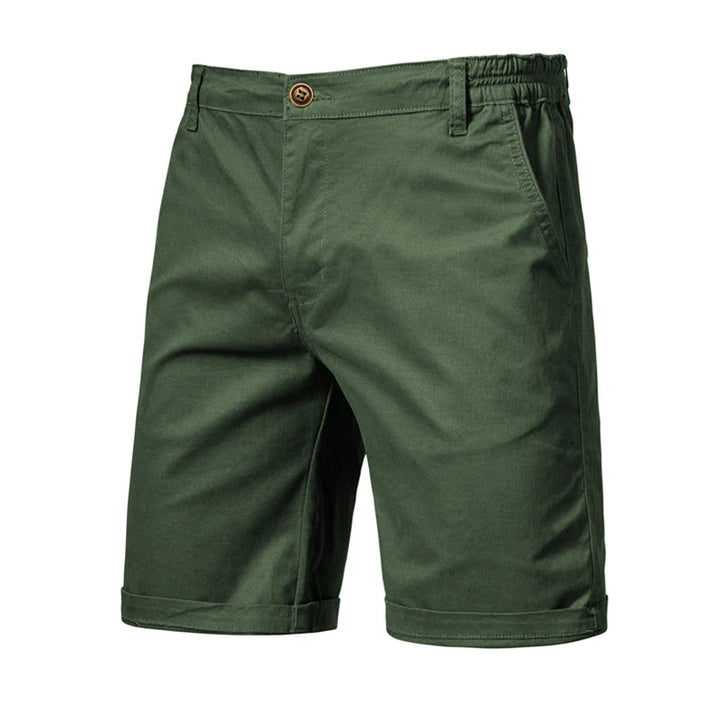 Men's casual shorts with straight legs and button closure | Side pockets