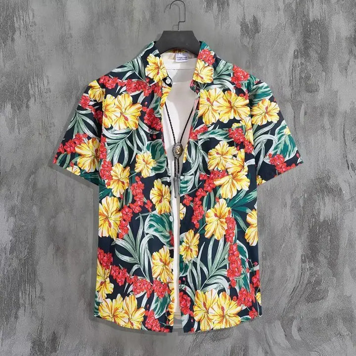 Krzysztof | Men’s Hawaiian Shirt with a Tropical Floral Pattern and a Loose Fit
