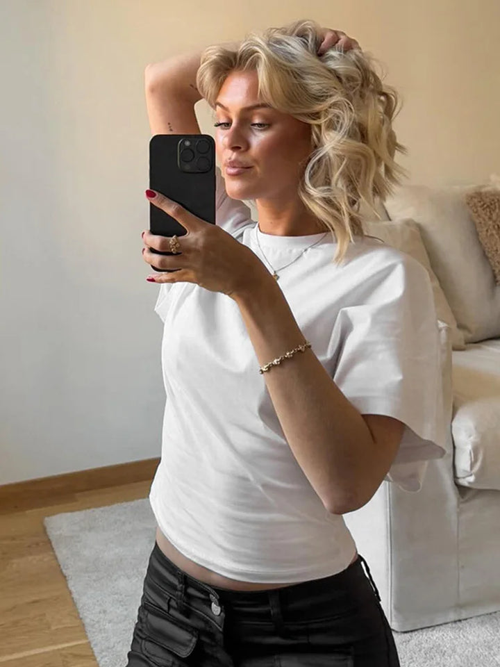 Women's Short Casual T-Shirt with Short Sleeves | Everyday Top