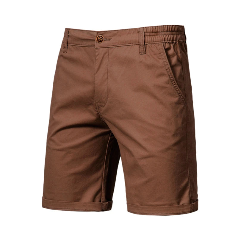 Men's casual shorts with straight legs and button closure | Side pockets