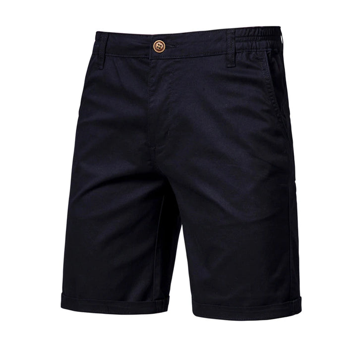 Men's casual shorts with straight legs and button closure | Side pockets