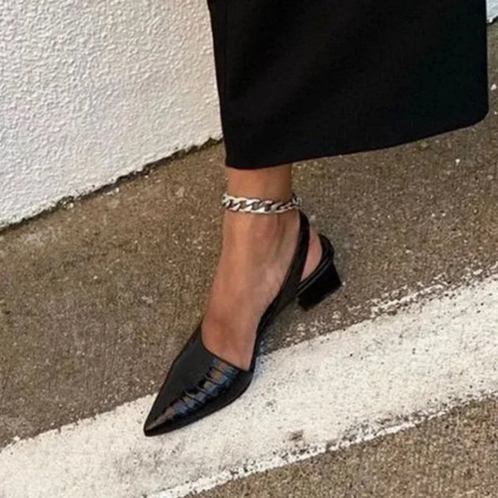 Sandały damskie na obcasie typu slingback z odkrytym piętą | Szpiczasty nosek 1