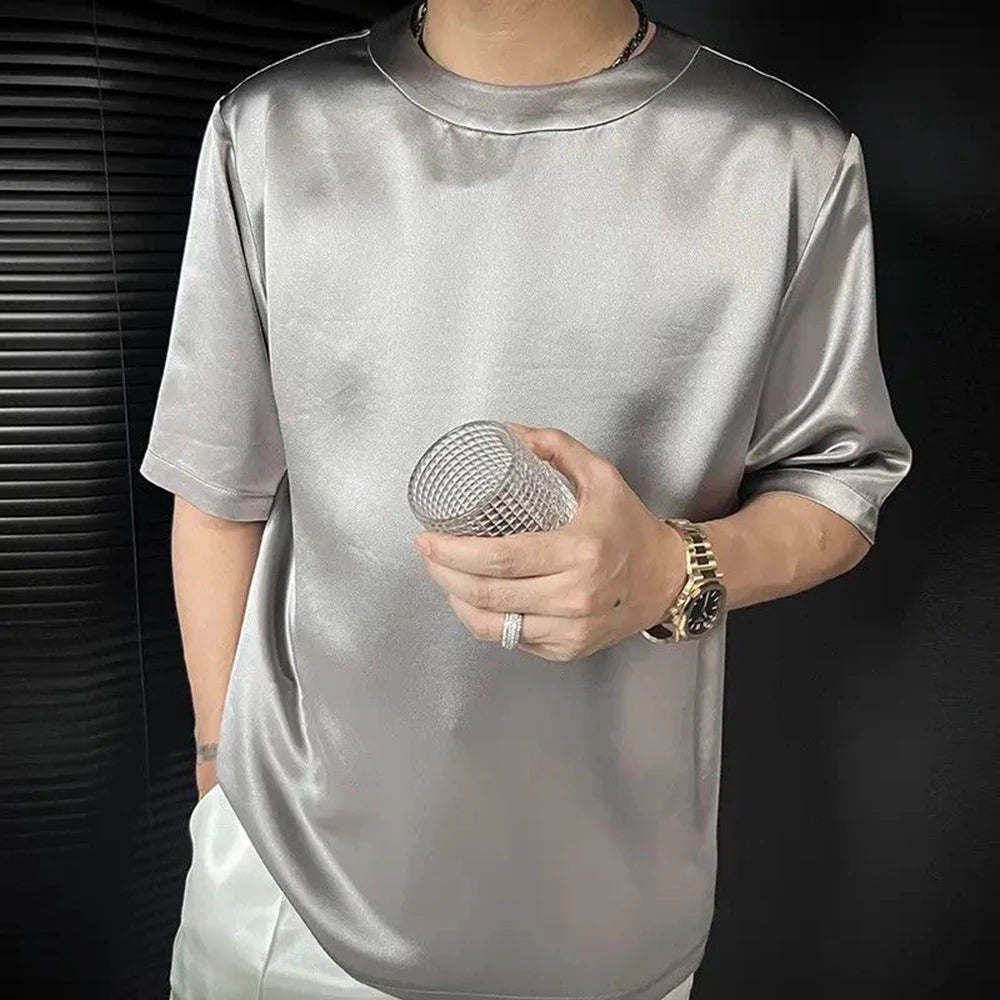 Męski Błyszczący T-Shirt z Okrągłym Dekoltem i Krótkim Rękawem | Luźny Krój