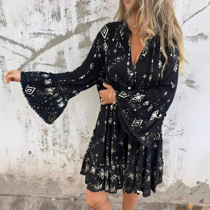 Sukienka damska w stylu boho z nadrukiem i rękawami dzwonkowymi | Mini 2