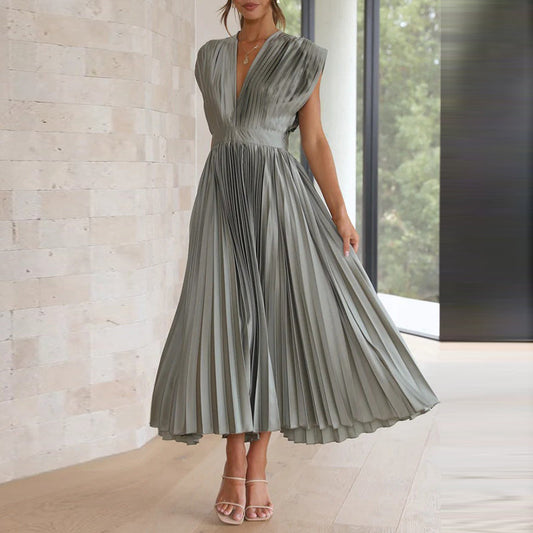 Sukienka plisowana damska z rękawami typu cap i głębokim dekoltem w serek | Midi 0