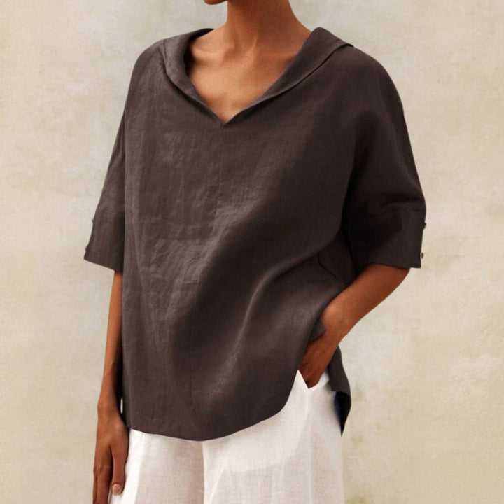 Karolina | Women's casual blouse with V-neckline