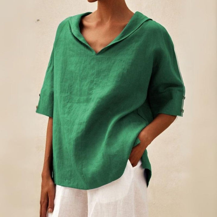 Karolina | Women's casual blouse with V-neckline