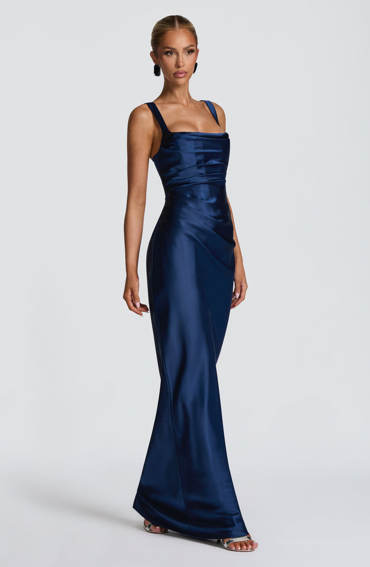 Women's dress with square neckline and wide straps | Maxi
