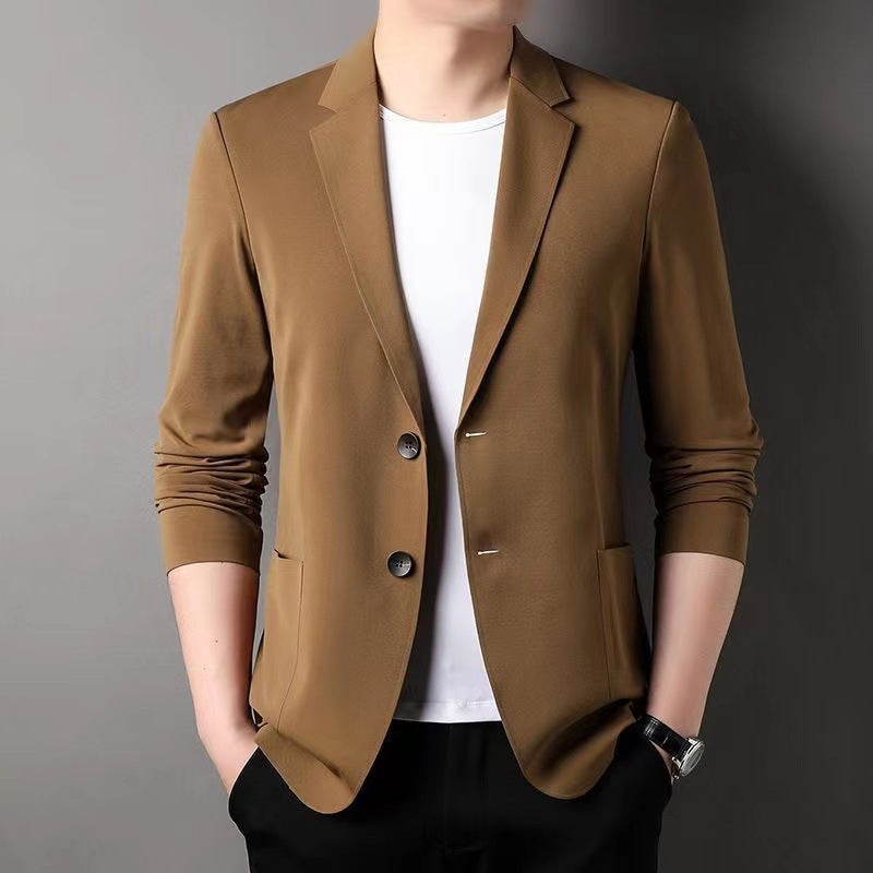 Męska marynarka slim fit z kołnierzem garniturowym na tle