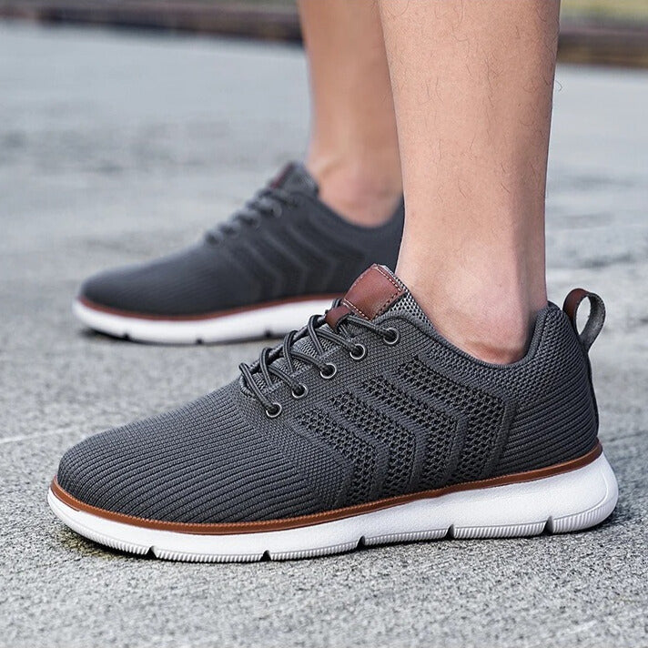 Darius | Męskie Sznurowane Sneakersy o Dzianinowym Wyglądzie z Kontrastową Podeszwą