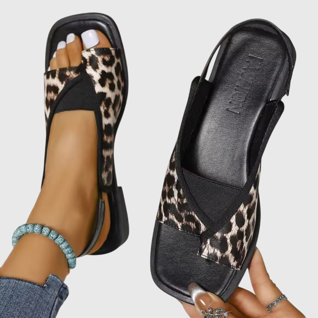 Valeria | Women's Flat Open-Toe Sandals with Heel Strap