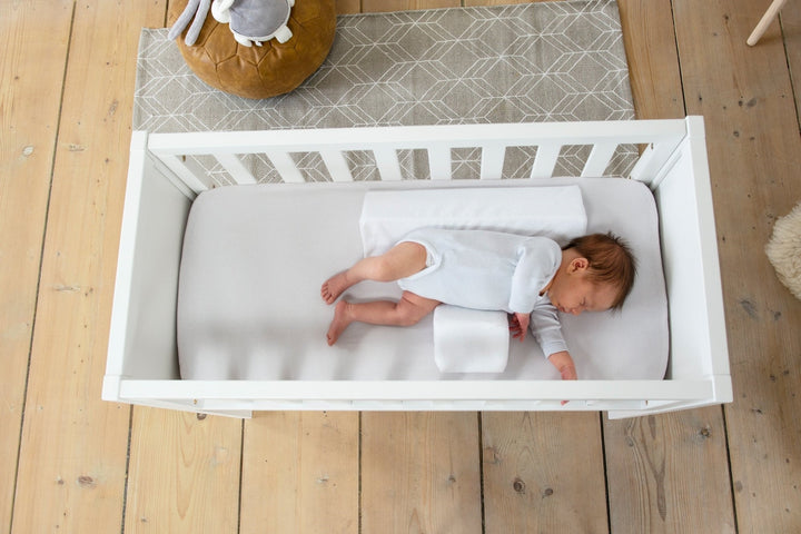 Anti-Reflux Pillow for Infants | Crib Wedge | Protection Against Rolling Over | Sleep