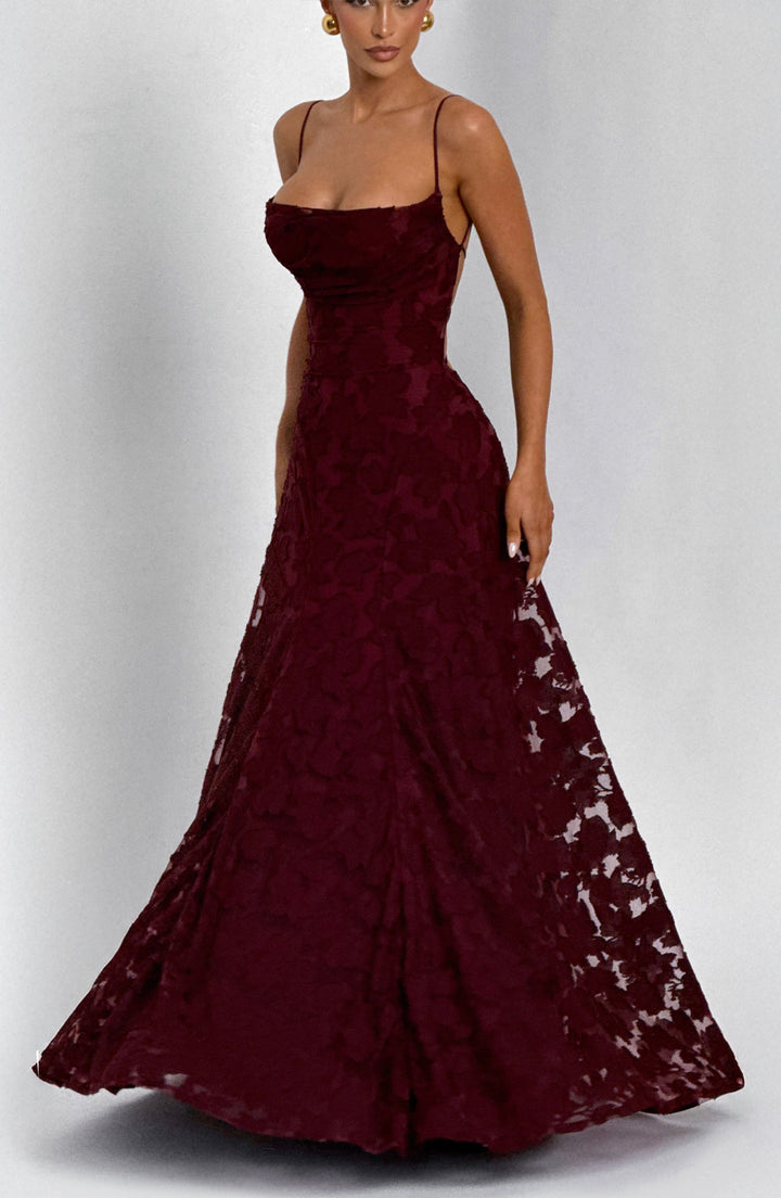 Women's Textured Floral Pattern Spaghetti Strap Flared Maxi Dress