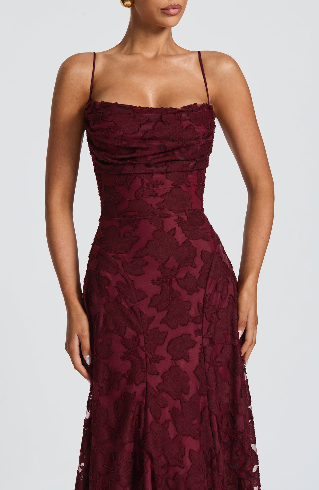 Women's Textured Floral Pattern Spaghetti Strap Flared Maxi Dress