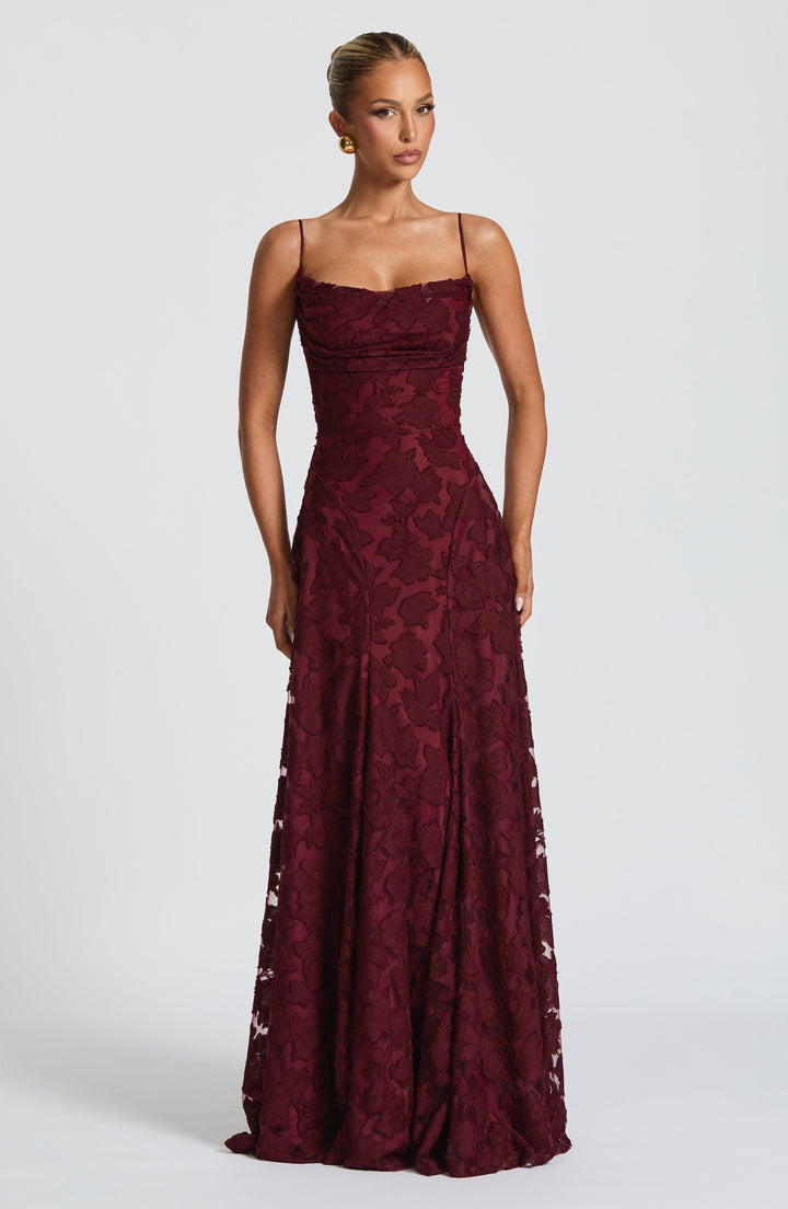 Women's Textured Floral Pattern Spaghetti Strap Flared Maxi Dress