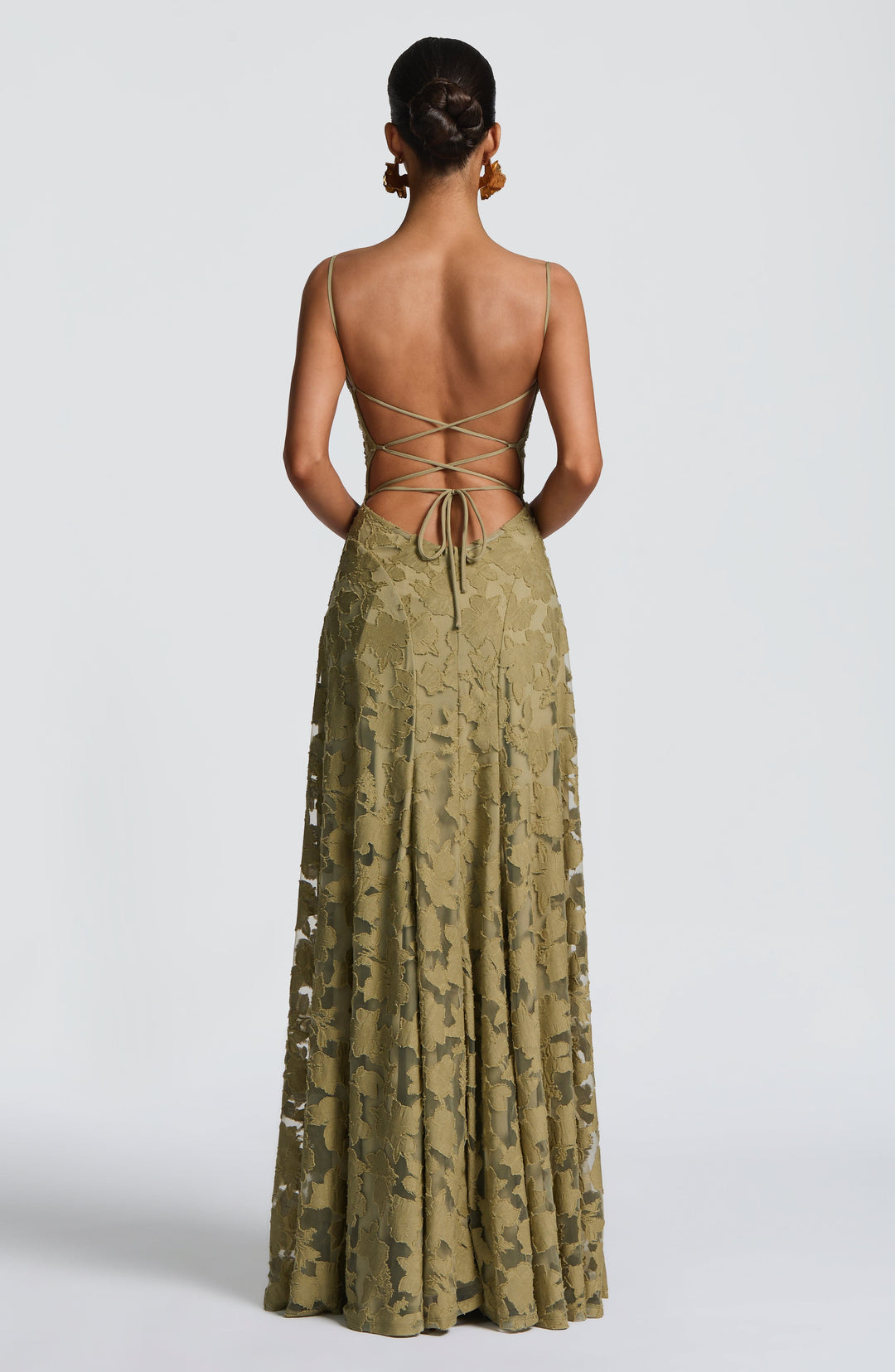 Women's Textured Floral Pattern Spaghetti Strap Flared Maxi Dress