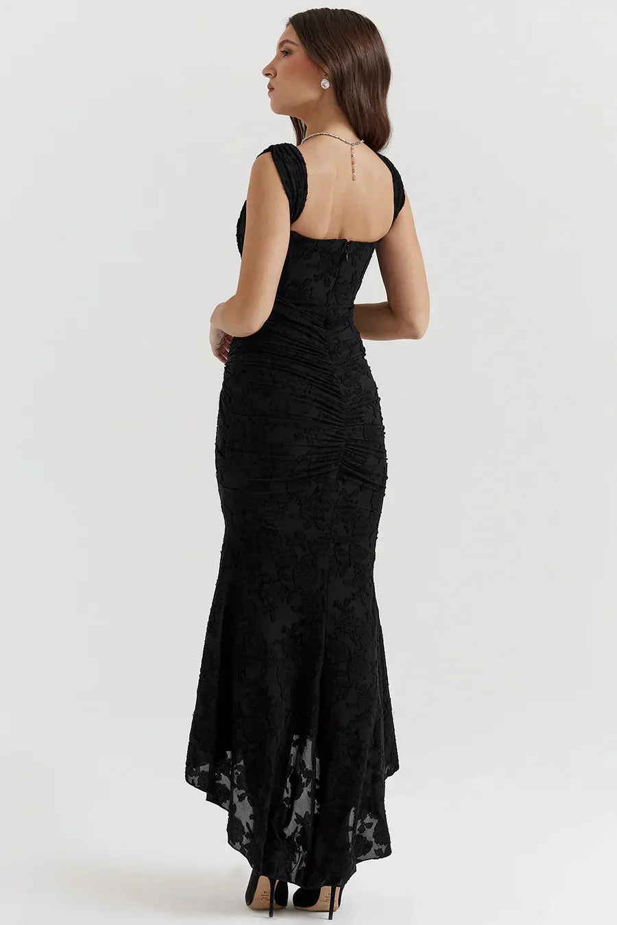 Women's Square Neck Ruched Waist Fishtail Hem Sleeveless Dress | Midi