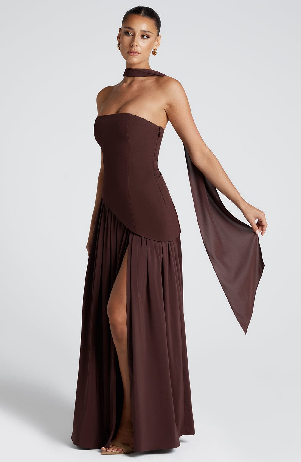 Women's sleeveless dress with Bardot neckline and high slit | Long
