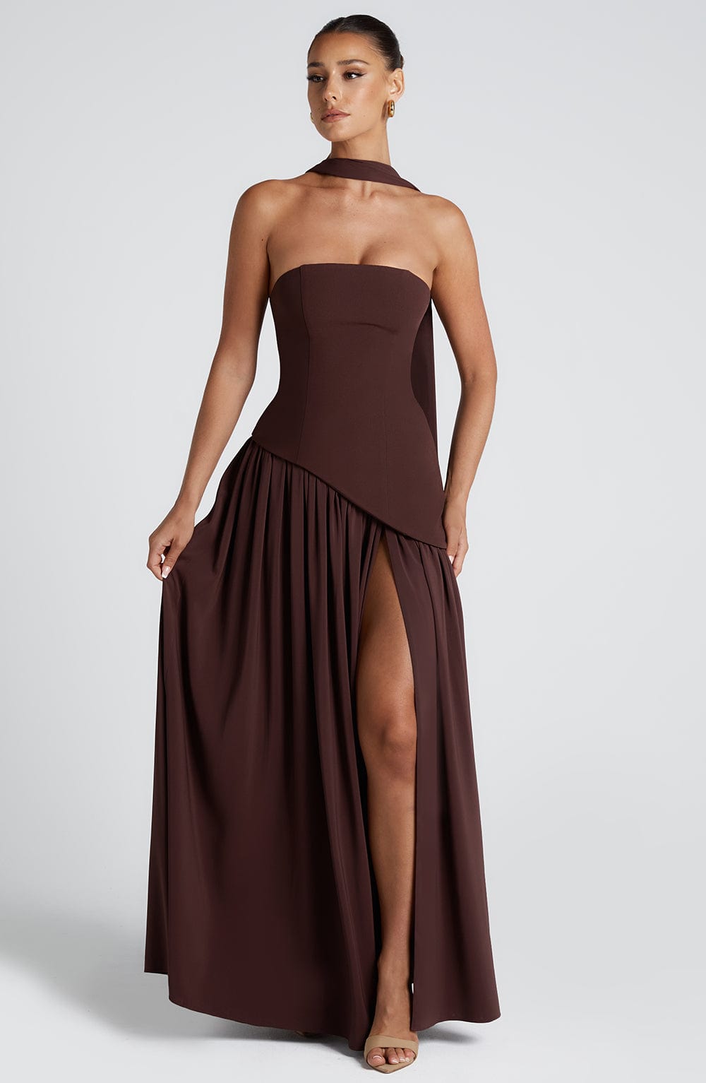 Women's sleeveless dress with Bardot neckline and high slit | Long