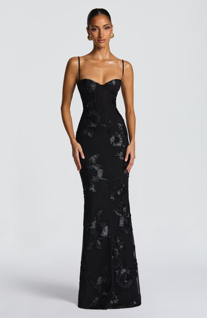 Women's Sleeveless Maxi Dress with Heart-Shaped Neckline | Fitted Cut