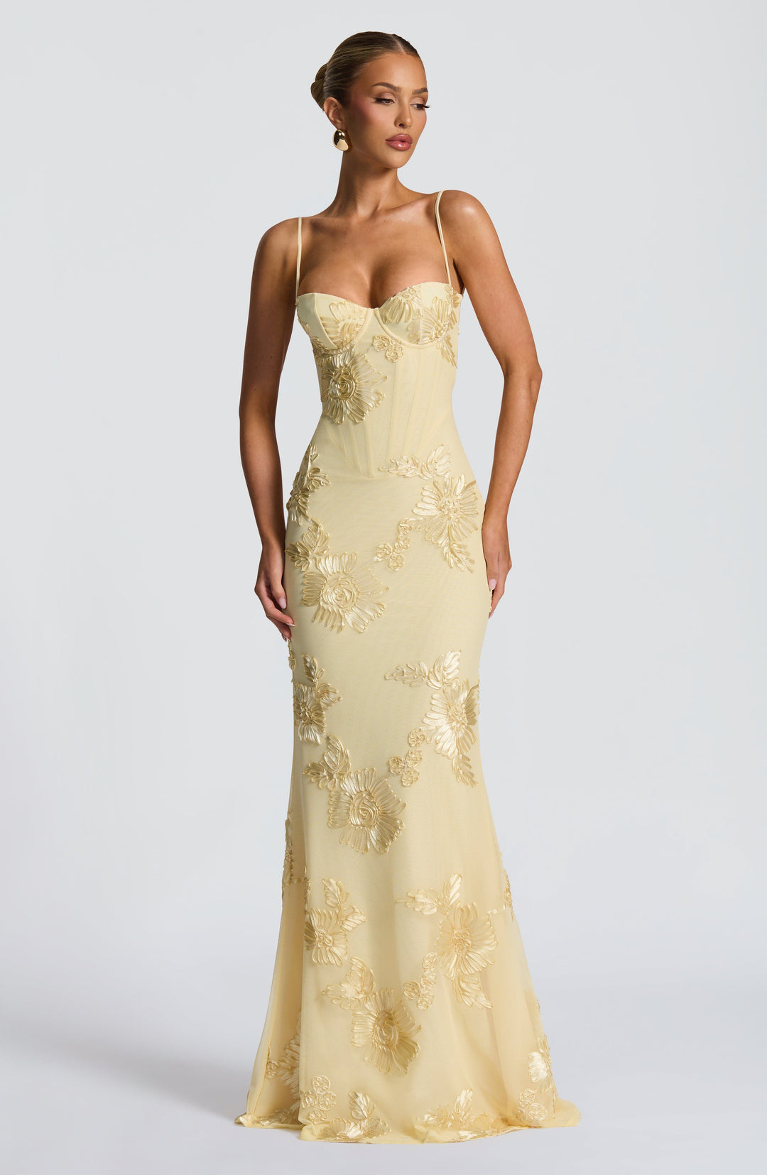 Women's Sleeveless Maxi Dress with Heart-Shaped Neckline | Fitted Cut