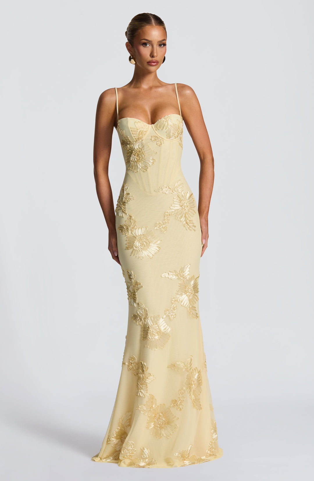 Women's Sleeveless Maxi Dress with Heart-Shaped Neckline | Fitted Cut