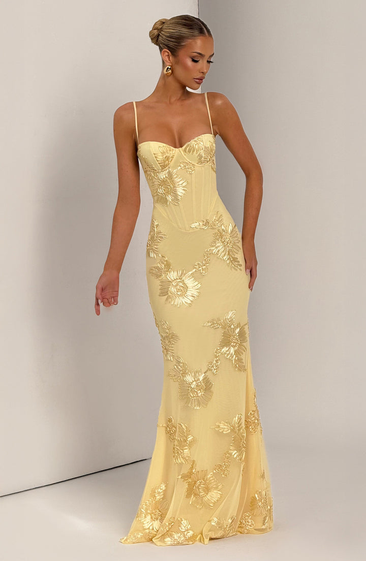 Women's Spaghetti Strap Floral Appliqué Fitted Fishtail Maxi Dress