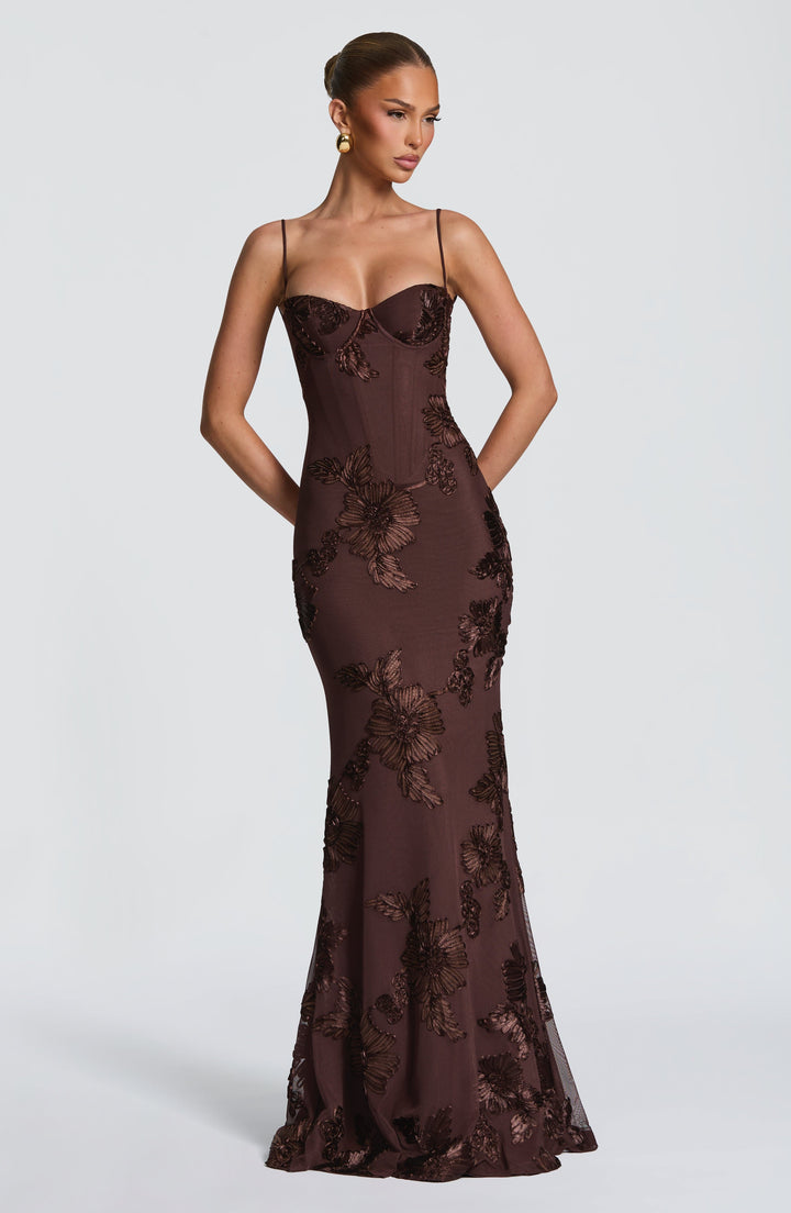 Women's Spaghetti Strap Floral Appliqué Fitted Fishtail Maxi Dress